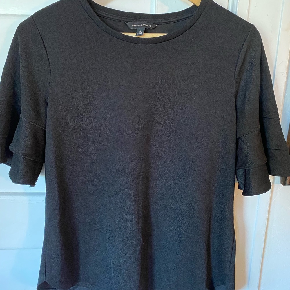 Banana Republic Loose Black Jersey with Scalloped Sleeves